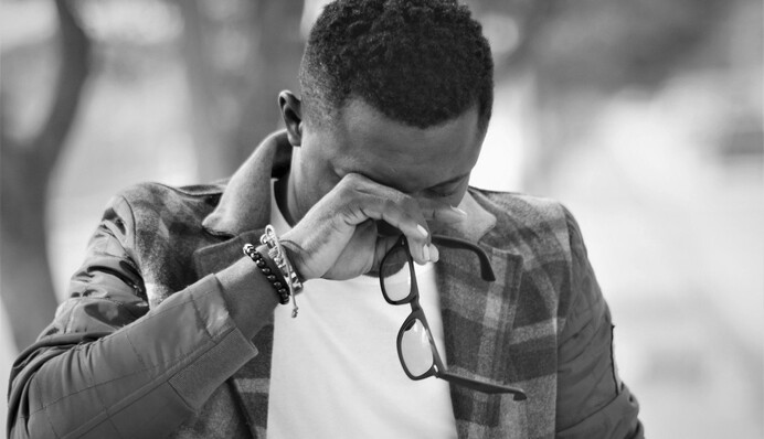 М'які, кокетливі та балакучі: названі чотири найжінотніші чоловіки за знаком Зодіаку