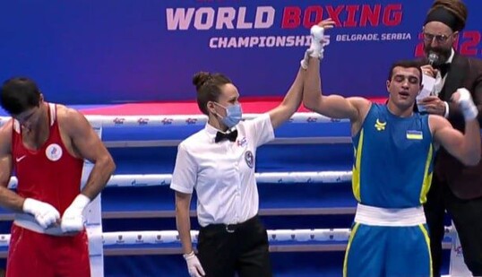 19-річний українець побив росіянина та став чемпіоном світу: відео фінального бою