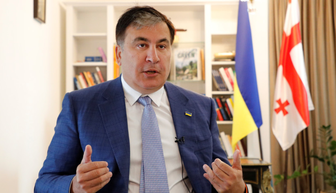 Голодування Саакашвілі: тюремники показали, як годують опального політика