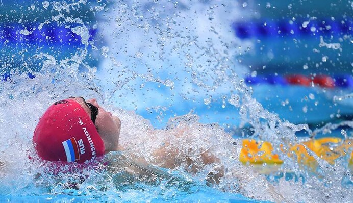 Сборную России лишили медали на чемпионате Европы по плаванию: детали скандала