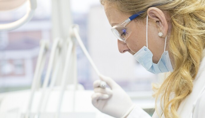 Коли сплатять е-лікарняний: два способи дізнатися про дату