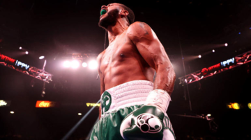 Американець здобув перемогу моторошним нокаутом: суперник аплодував, лежачи на канвасі, відео