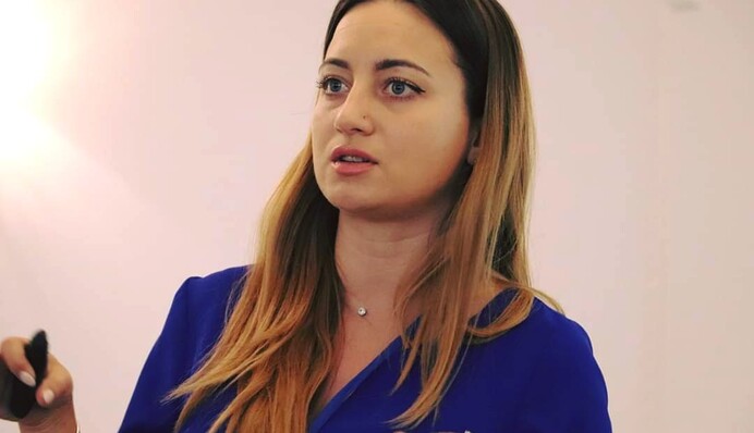 В Хмельницком напали на журналистку-расследовательницу: видео и все подробности