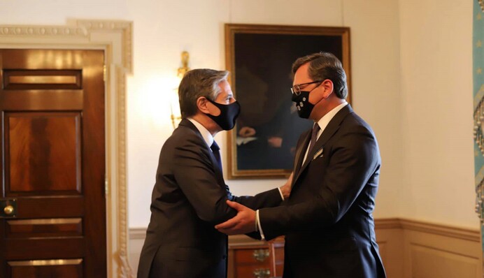 ​Строят отношения на десятки лет: Украина и США подписали Хартию стратегического партнерства