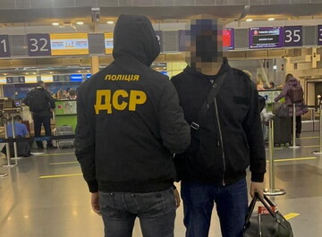 Попал в список СНБО: из Украины выдворили очередного криминального авторитета, видео