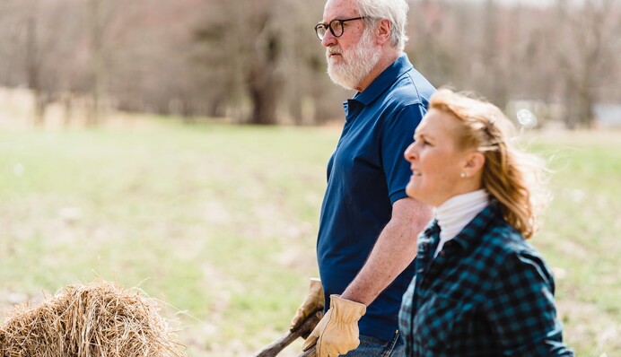 Компенсація жінкам за підвищення пенсійного віку: скільки і кому доплачують