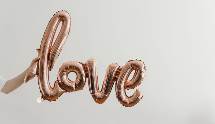 Овны всех заразят оптимизмом, а Весов ждут неприятности - гороскоп от Павла Глобы на 12 ноября