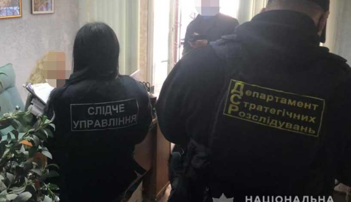 Вибивали неіснуючий борг: під Одесою затримали кримінального авторитета, фото