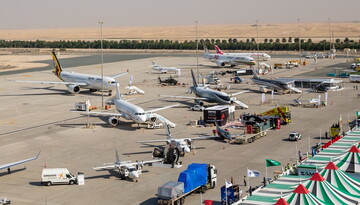 В Эмиратах стартовал Dubai Airshow 2021: первые фото и видео с международной выставки