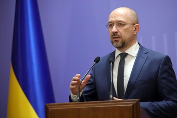 По кабінетах можна не ходити: як власникам паперових паспортів змінити місце прописки