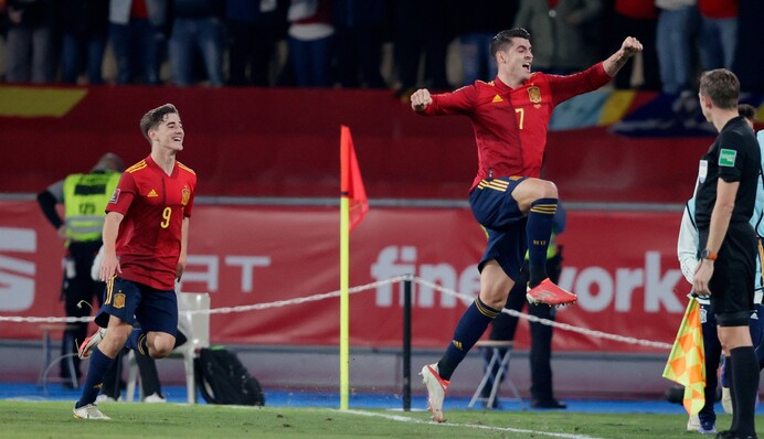 Дідусь не допоміг: Іспанія перемогла Швецію у битві за вихід на ЧС-2022