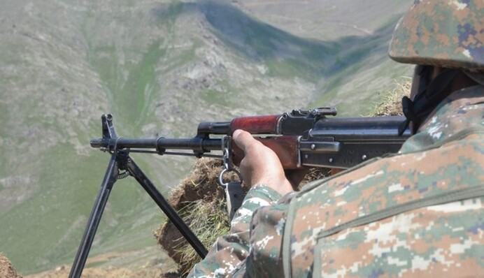 Між Вірменією та Азербайджаном розгорілися нові бої - багато загиблих та поранених