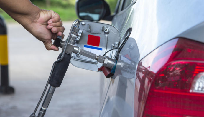 Можно использовать в гараже: изобретен новый способ заправки газовых авто