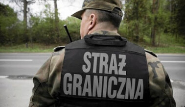 Польша поставила Беларуси ультиматум по беженцам: чем грозит Варшава