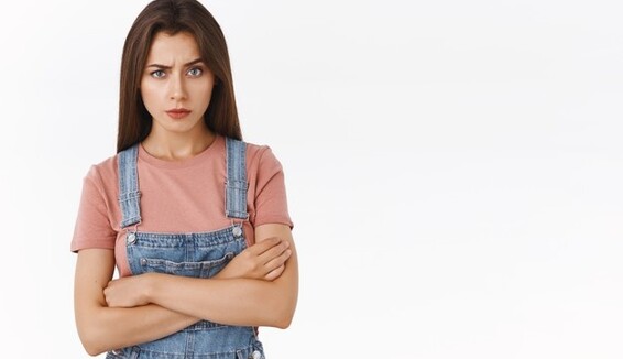 Встромить ніж у спину при першій нагоді - топ-3 найжахливіших подруги по гороскопу