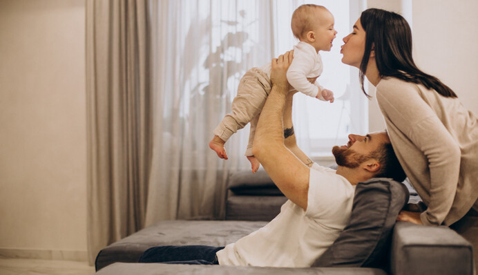 В Украине с 2022 года изменится продолжительность "детских" отпусков: что надо знать