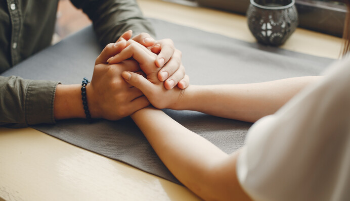 Боротьба із суперниками та доленосні зустрічі – любовний гороскоп на рік Чорного Тигра