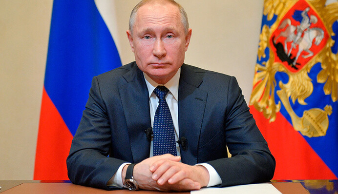 На Путине испытают новую вакцину от COVID: хочет участвовать в эксперименте