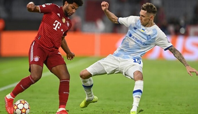 Где смотреть онлайн Динамо - Бавария: расписание трансляций