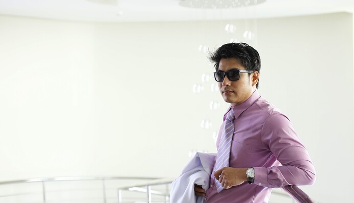 Кохання - не головне: топ-5 чоловіків за знаком Зодіаку, які давлять у собі емоції