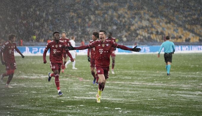 "Динамо" забило первый гол в Лиге чемпионов, но проиграло "Баварии"