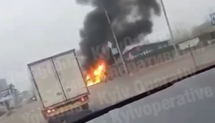 Простояла півроку: у Києві жорстко 