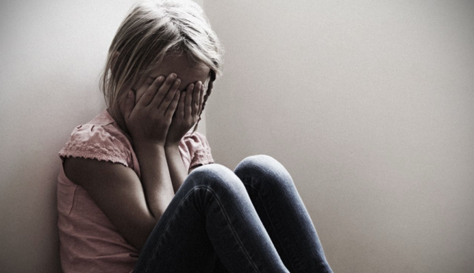 Под Киевом педофил изнасиловал 8-летнюю девочку на глазах у брата