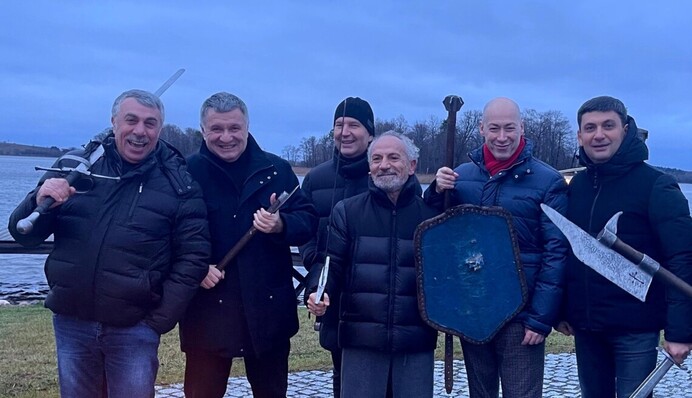 Гордон показав, як робилося вірусне фото з дня народження Шустера: відео