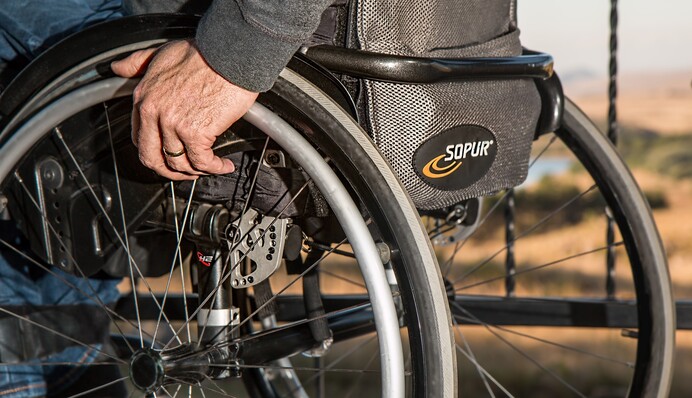 Подать документы будет легче: чем удобен е-кабинет лица с инвалидностью