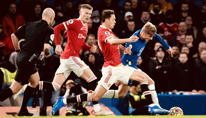 Интрига закручивается: 