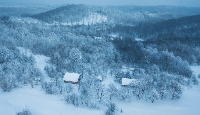 Зима прийшла: в Україні знеструмлено десятки населених пунктів