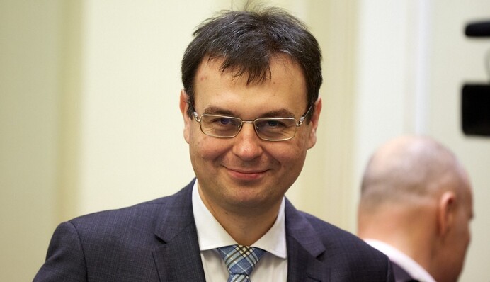 "Економічний паспорт" українця: скільки отримає дитина до моменту повноліття