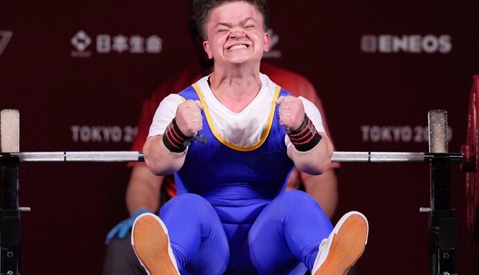 Українка з феноменальним рекордом перемогла на чемпіонаті світу з пауерліфтингу: відео