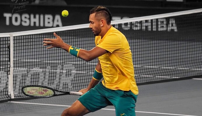 Зірковий тенісист зрадив своїй дівчині з моделлю: фото фатальної блондинки