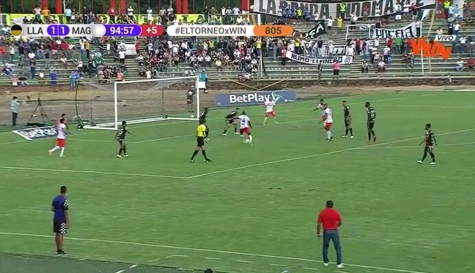 Ганьба для футболу: у Колумбії зіграли дивовижний 