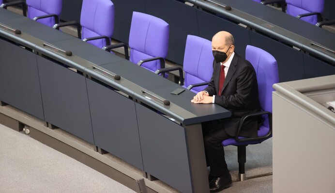 У Німеччині – новий канцлер: Шольц вже зробив жорстку заяву на адресу Росії