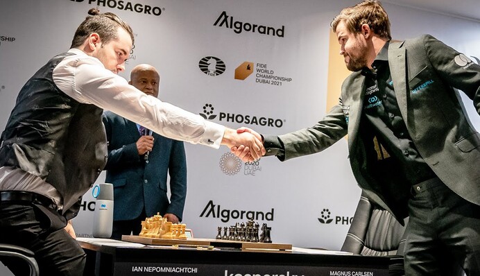 Норвежець Карлсен знищив росіянина у битві за шахівницю