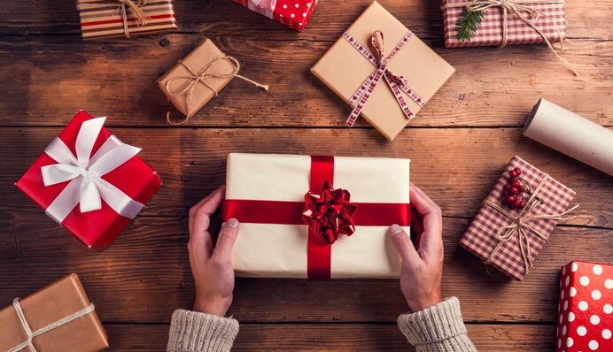 Чем порадовать детей в день святого Николая: идеи подарков