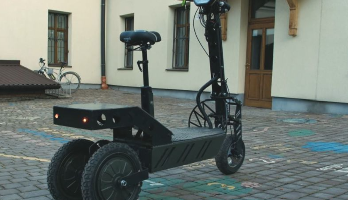 ​В Україні створили унікальний електросамокат-позашляховик: фото та відео