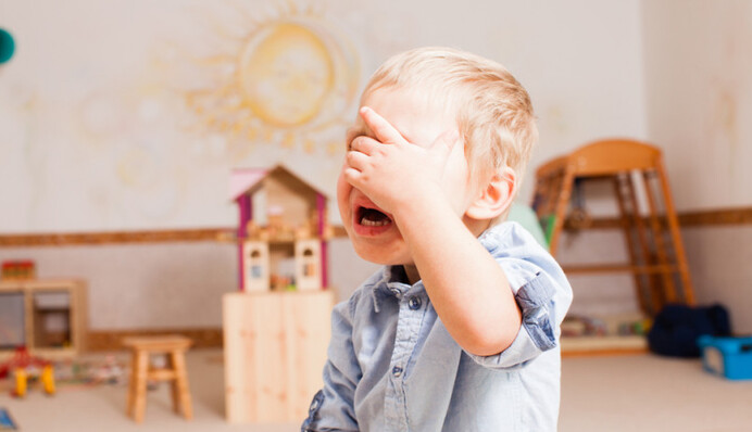 Скандал в Полтаве: 2-летний ребенок пришел из детсада с разрезанным языком, видео