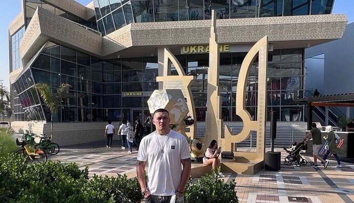 Усик рассмешил промоутера Джошуа своим владением 