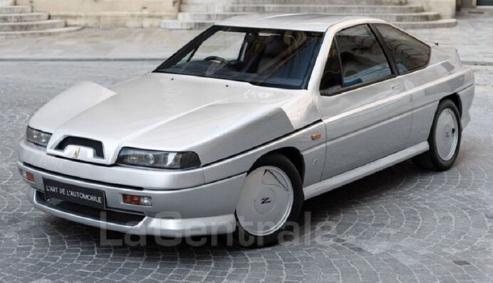 Nissan 1991 года выпуска продают по внушительной цене: что в нем особенного, фото