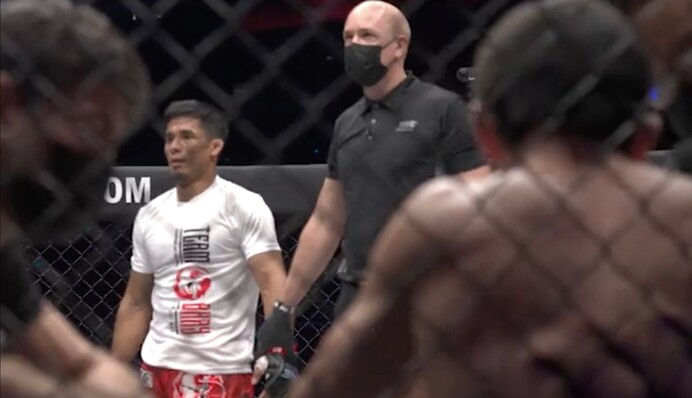 Вбивчий нокаут: філіппінський боєць брутально нокаутував росіянина, відео