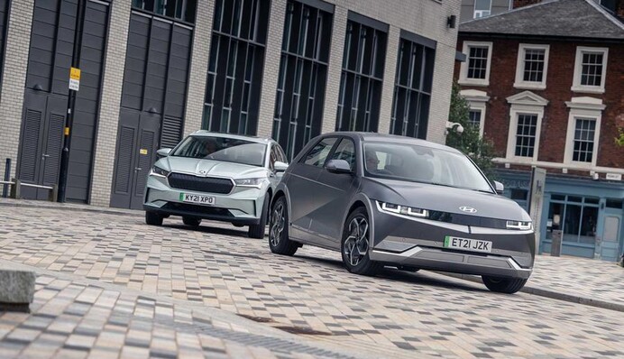 Названы 10 лучших семейных электрокаров 2021 года