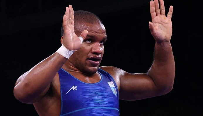 Вище за Усика, Світоліну та інших: в Україні назвали найкращого спортсмена 2021 року