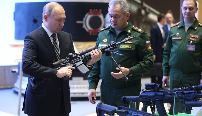 Погрози, блеф чи агресія проти України: Путіна заганяють у вузький коридор рішень