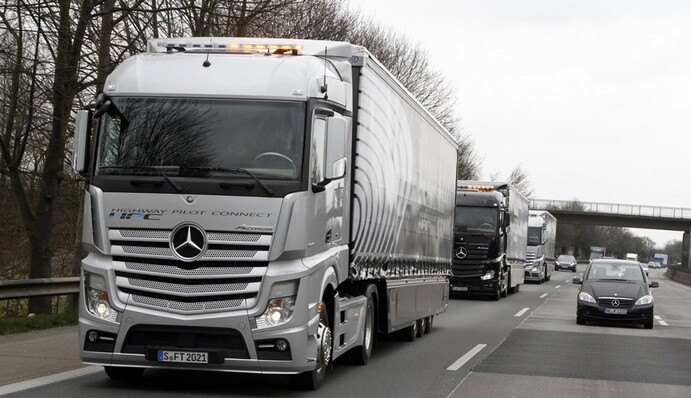 Штрафуют ни за что и на огромные суммы: украинские водители стали жертвой новшества в ПДД