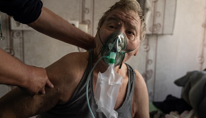 В Україні менш, як 2 тисячі нових випадків COVID-19 за добу: статистика на 27 грудня