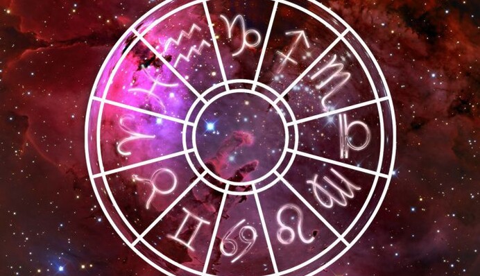 Пять знаков Зодиака воплотят все свои мечты в 2022 году - Ванга предсказывала им перемены