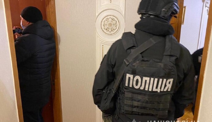 ​За немовля по 70 тисяч євро: правоохоронці викрили схему продажу дітей іноземцям